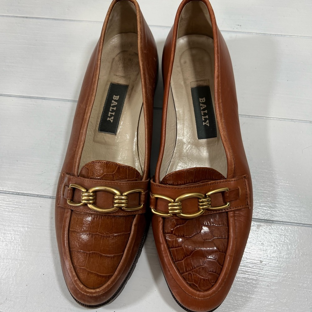 Bally Brown Leather Loafers with Gold Chain Accent